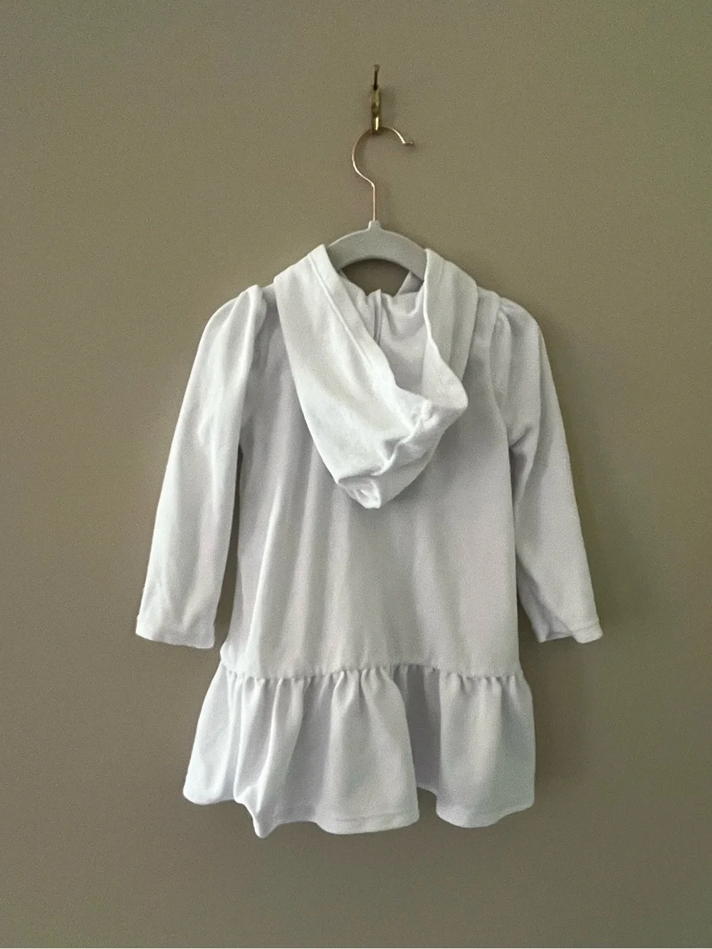 Tucker + Tate White Hooded Zip Swim Cover